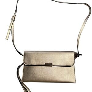 Gold Clutch - used once